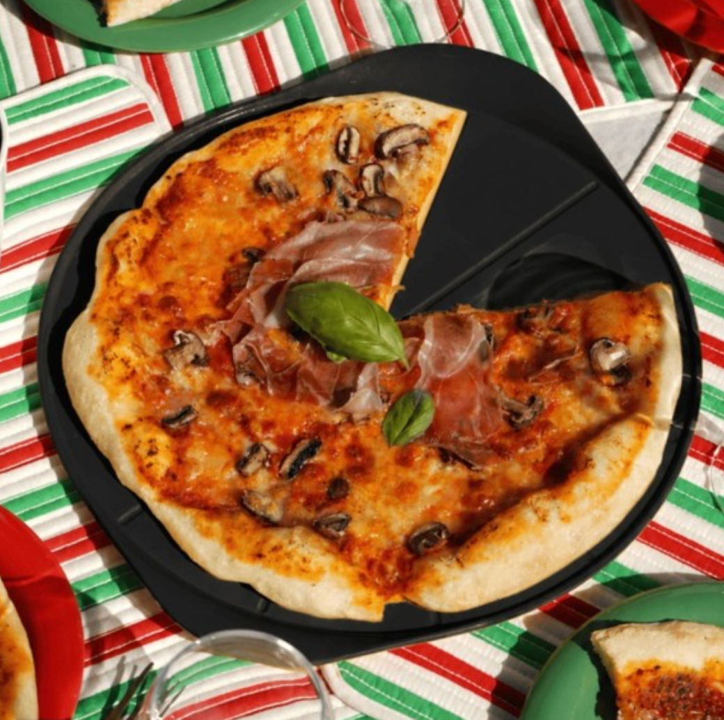 The "Formidable" Pizza Plate & Knife - Graphite