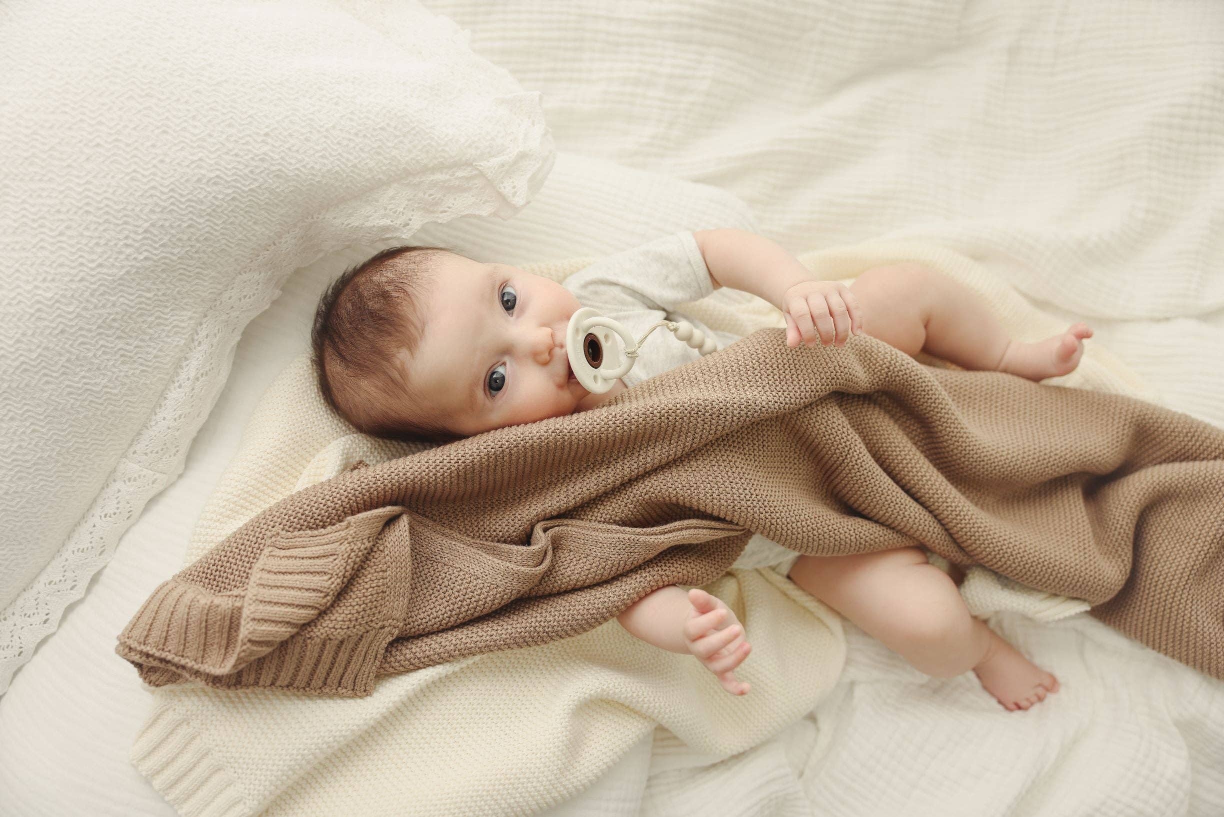 Heritage Knit 100% Organic Cotton Baby Blanket - Oatmeal