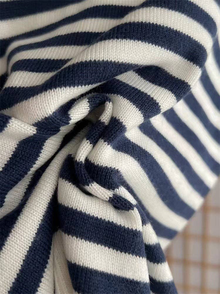 Striped Design Knotless Shawl