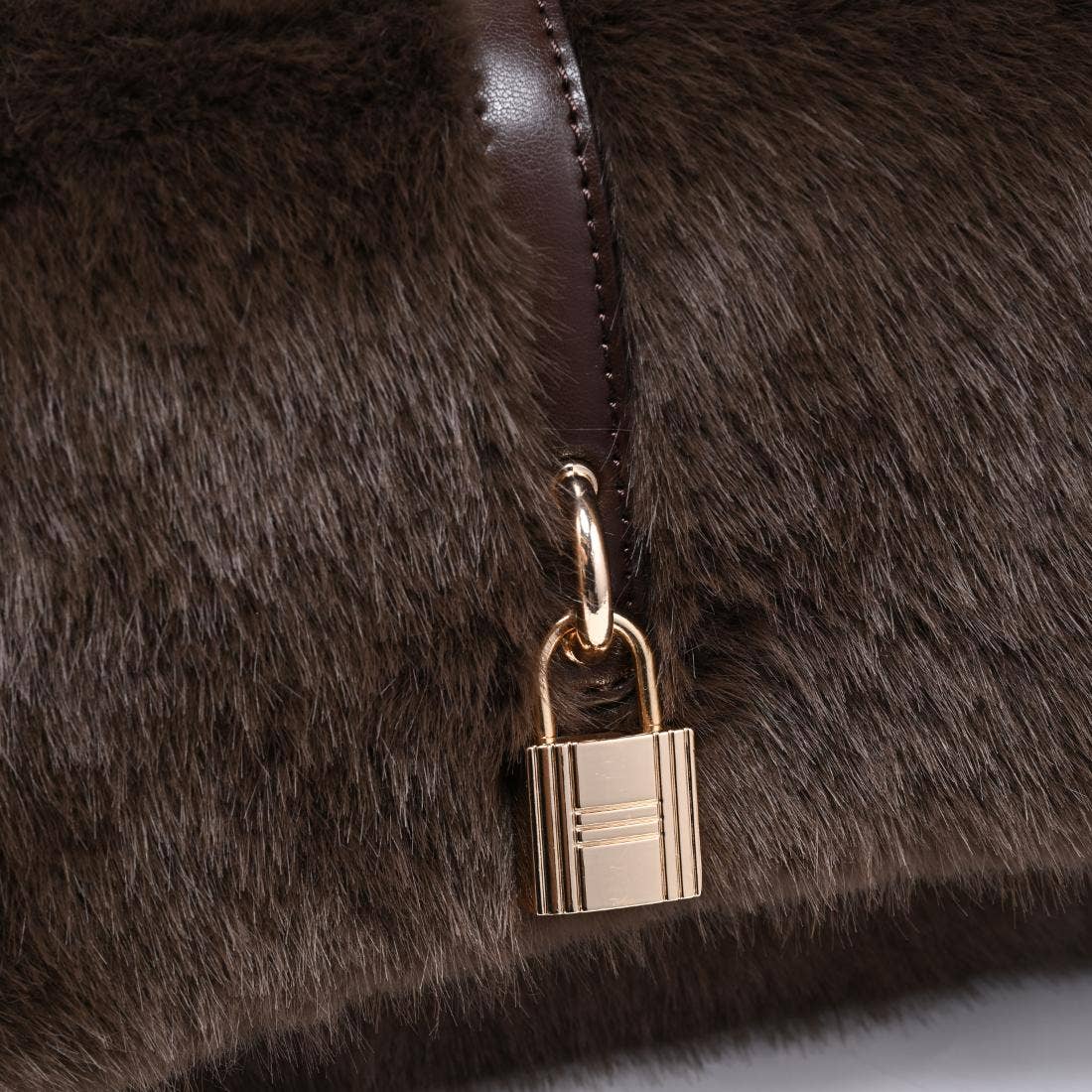 Plush baguette Shoulder Bag - Chocolate