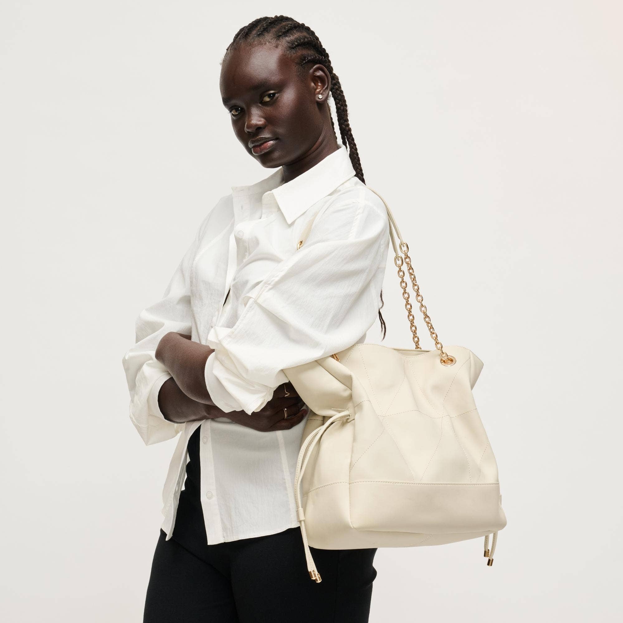 Sac cabas matelassé à ceinture - ivoire