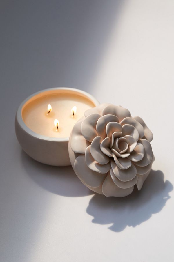 Candle Ceramic Flower - Coconut  Milk Mango